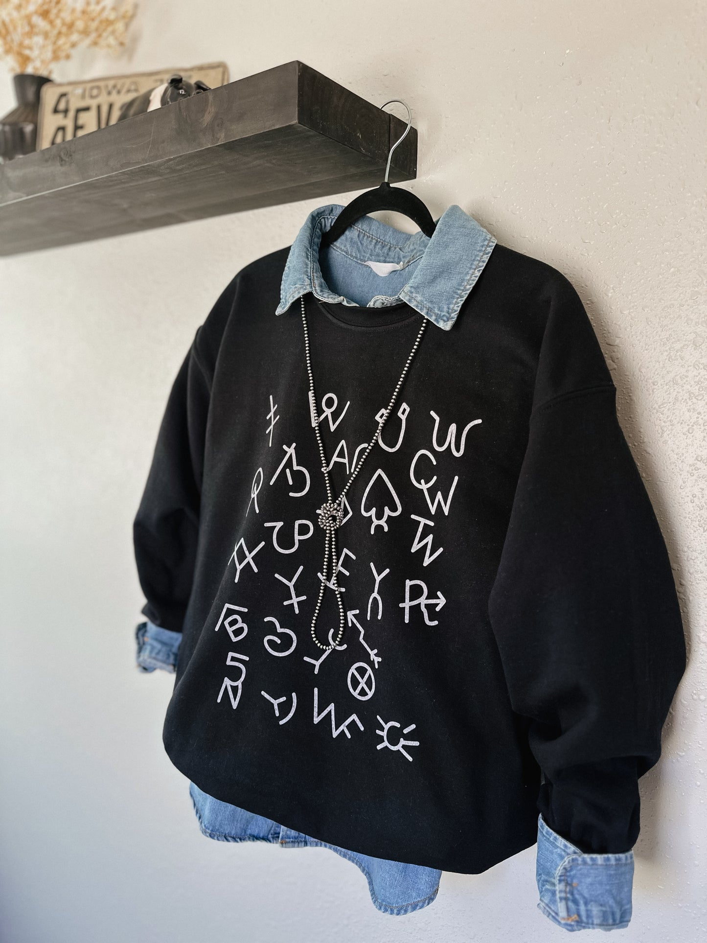 Brand Crewneck -Black