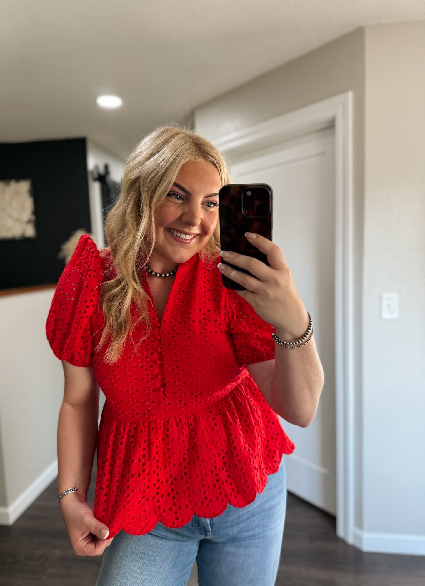 The Vivian - Red