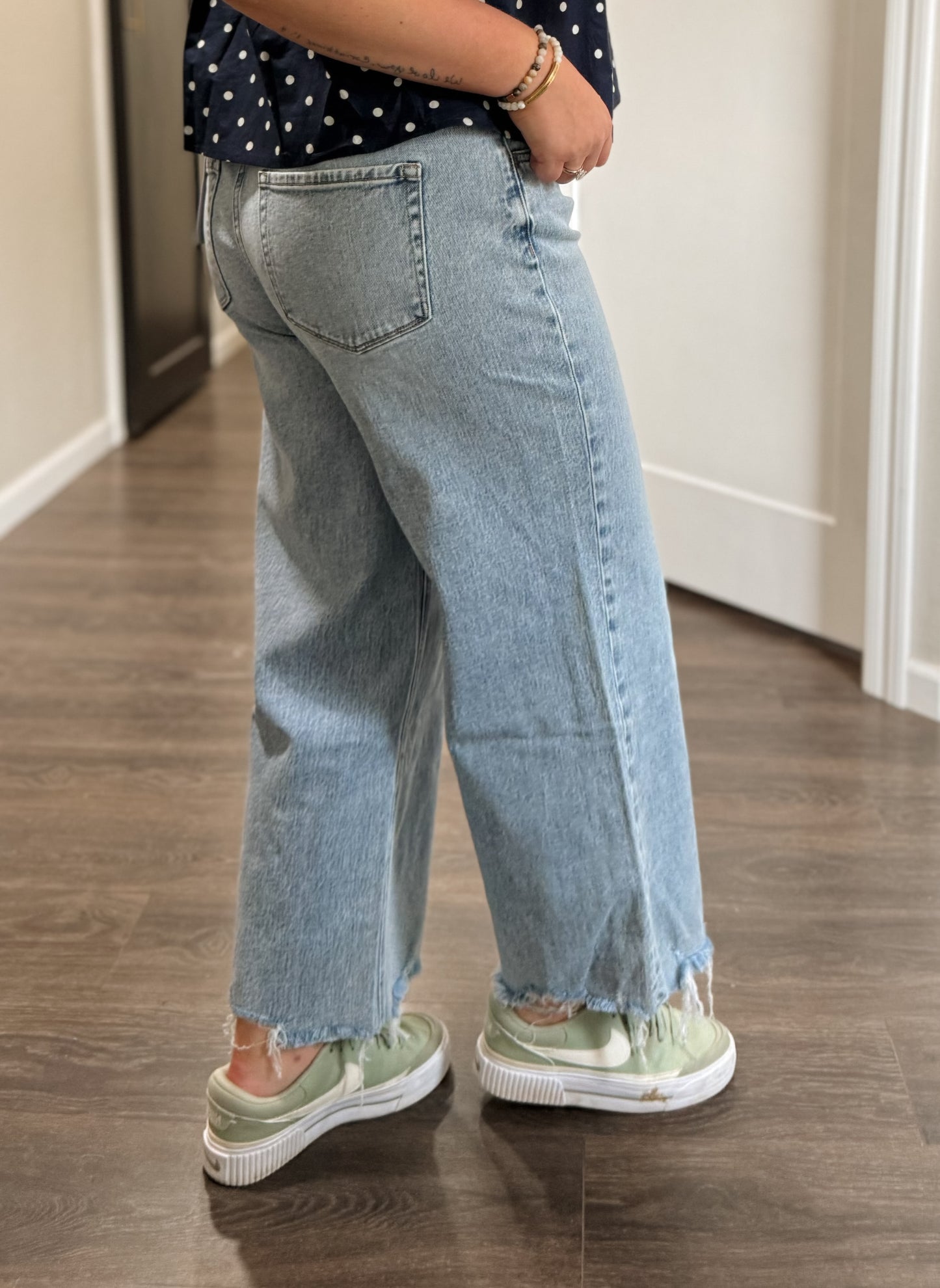 Vervet | Mid Rise Ankle Wide Leg