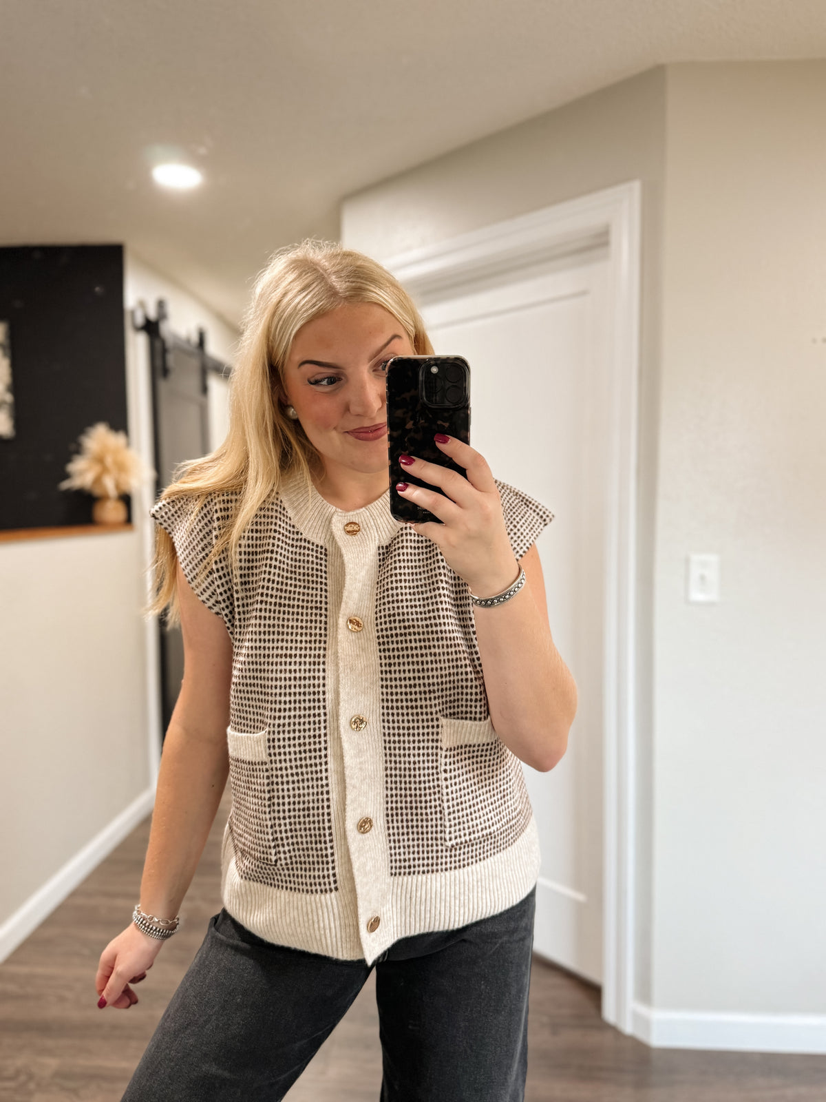 The Kirsten - Cream