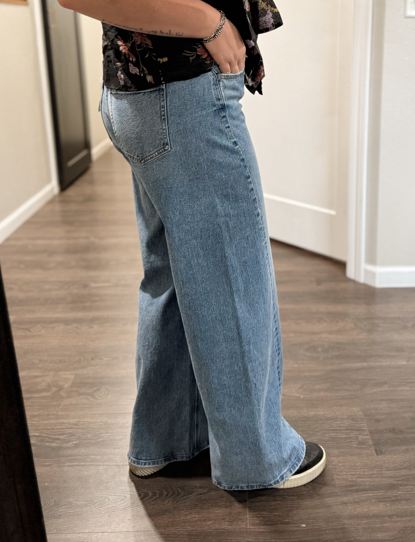 Flying Monkey | High Rise Seam Detail Wide Leg