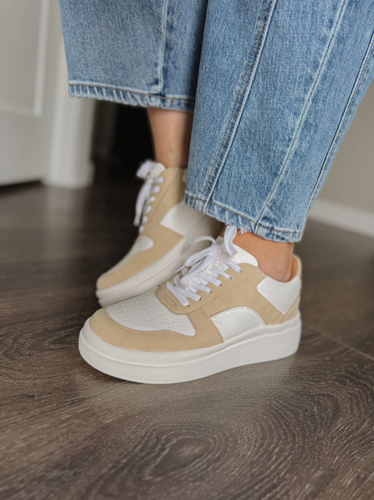 The Navi Platform Sneakers - Tan