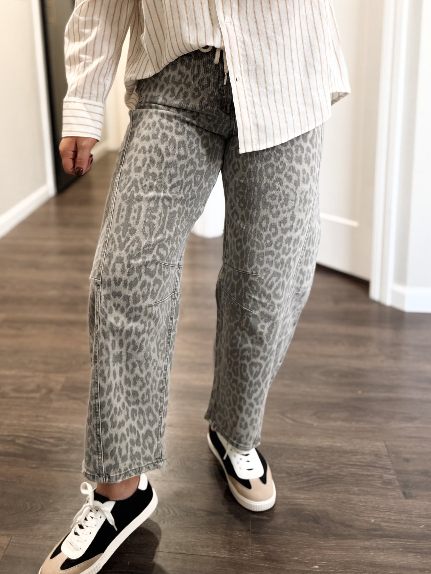 Vervet | Abbey Drawstring Leopard Barrel