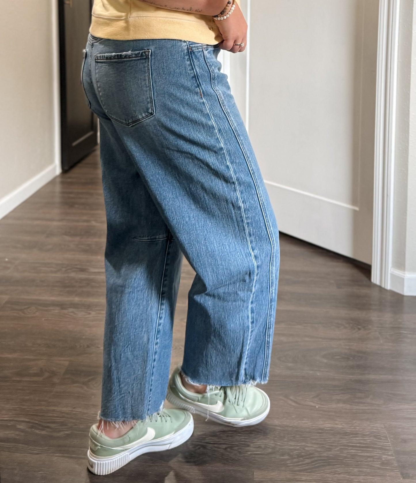 Vervet | High Rise Seam Barrel