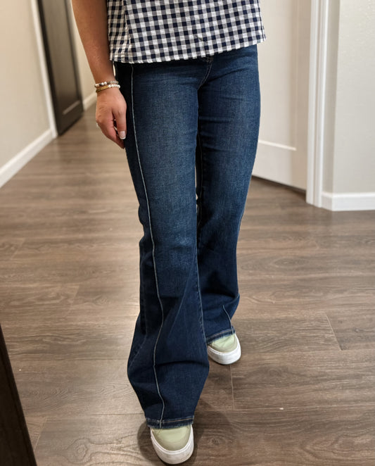 Lovervet | High Rise Pintuck Flare