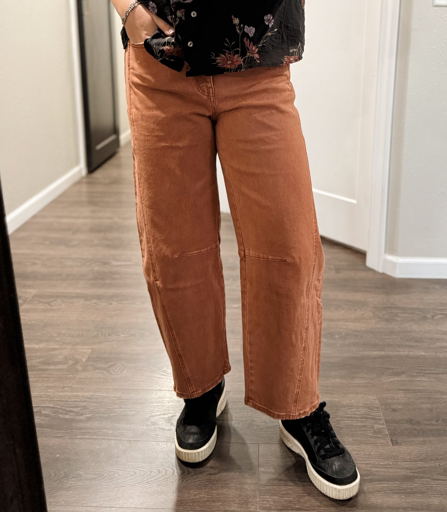 Flying Monkey | High Rise Twist Seam Barrel - Copper