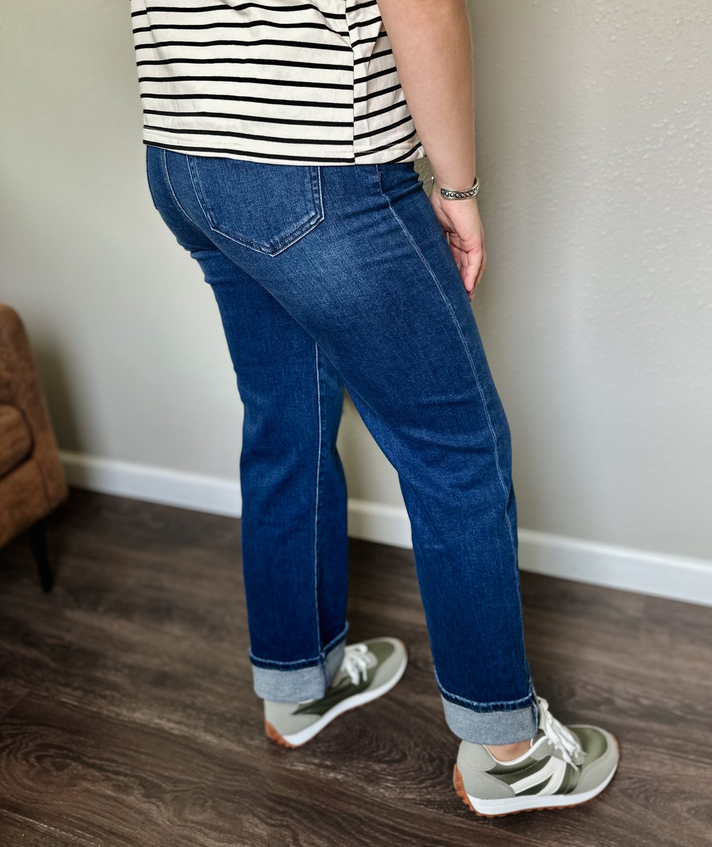 Hidden | Shayla Cuffed Straight Leg