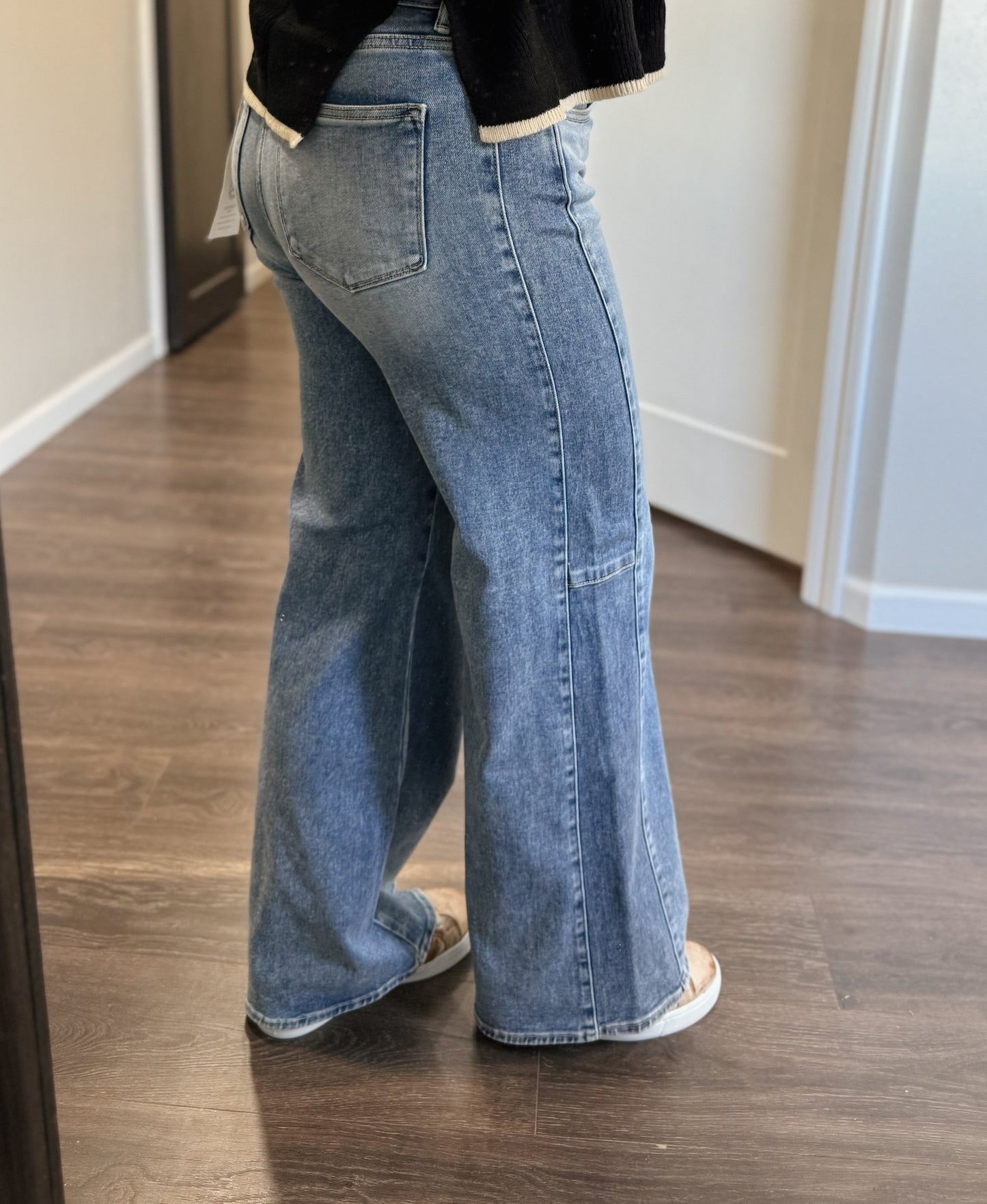 Risen | High Rise Contrast Seam Wide Leg