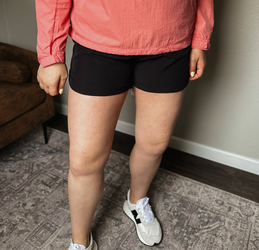 The Ellie Shorts - Black