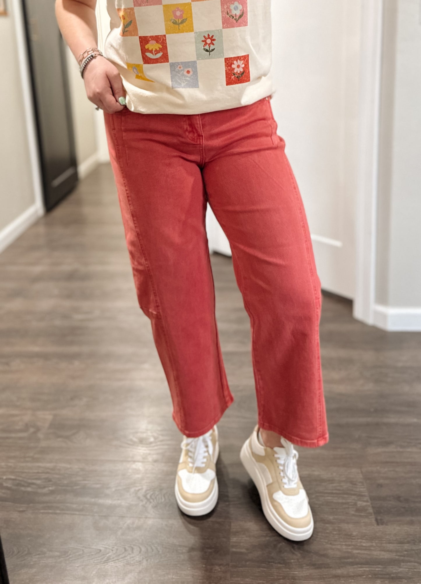 Risen | Aydin Crop Wide Barrel